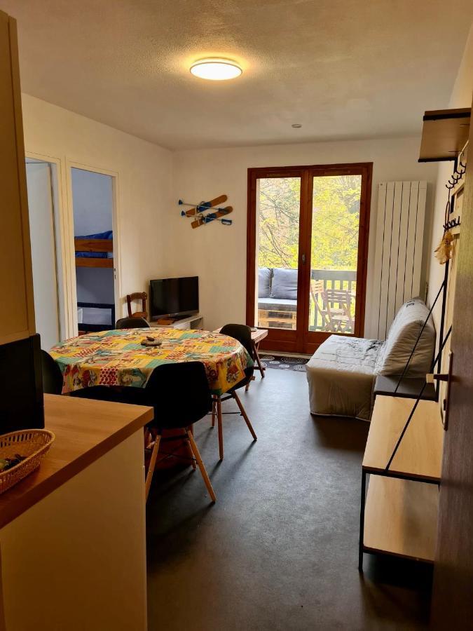 Tres Joli Appartement 4-6 Personnes Dans Luchon Bagnères-de-Luchon Buitenkant foto